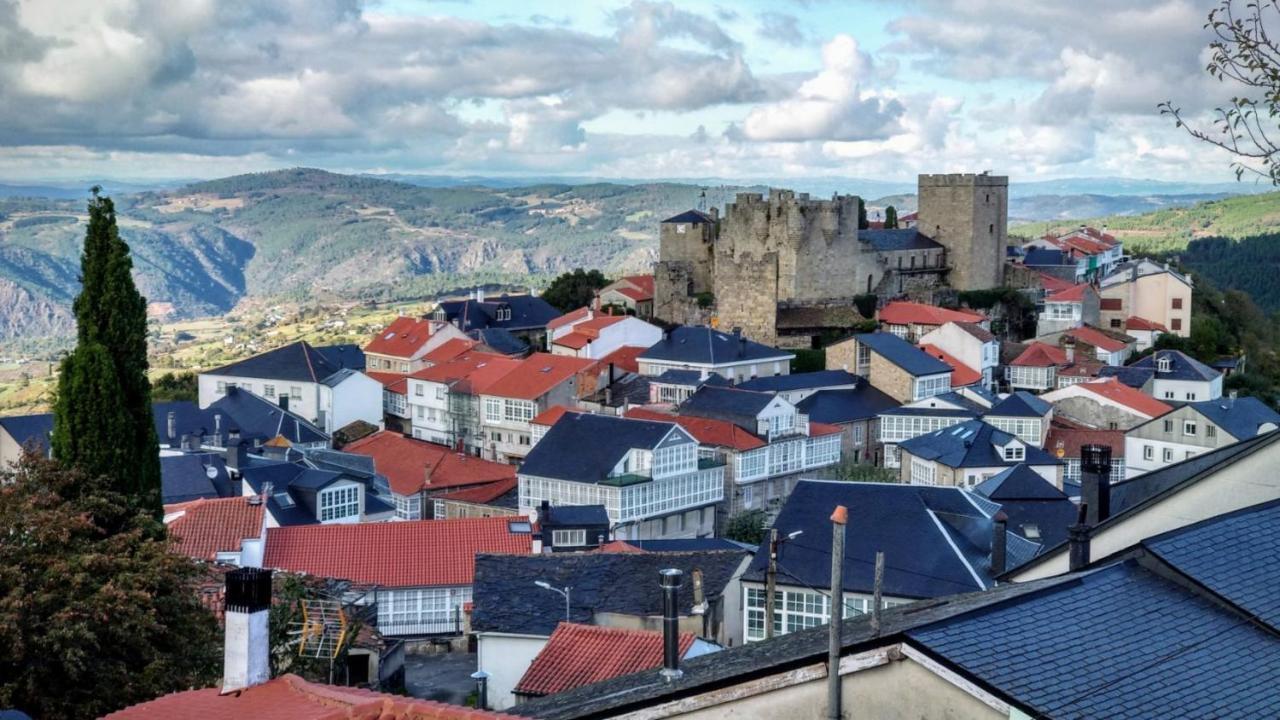 Casa Manuela Lägenhet Castro Caldelas Exteriör bild